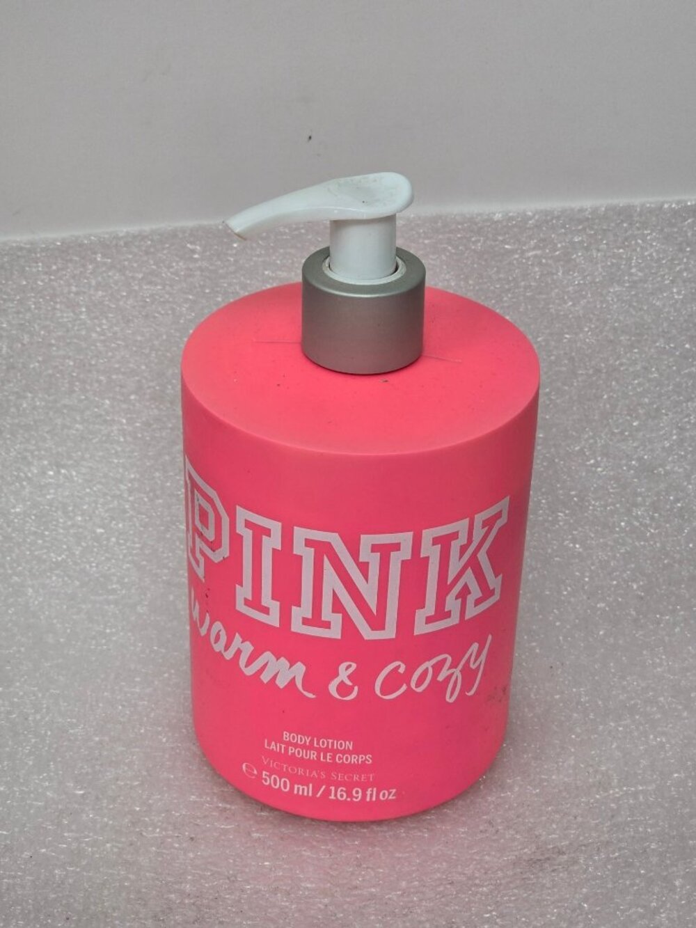 Victoria's Secret Pink Warm & Cozy Body Lotion 16.9 Fl Oz Moisturizing